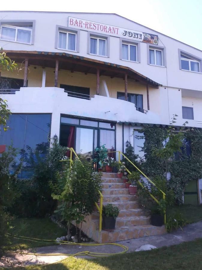Отель Joni Restaurant Bucimas Экстерьер фото